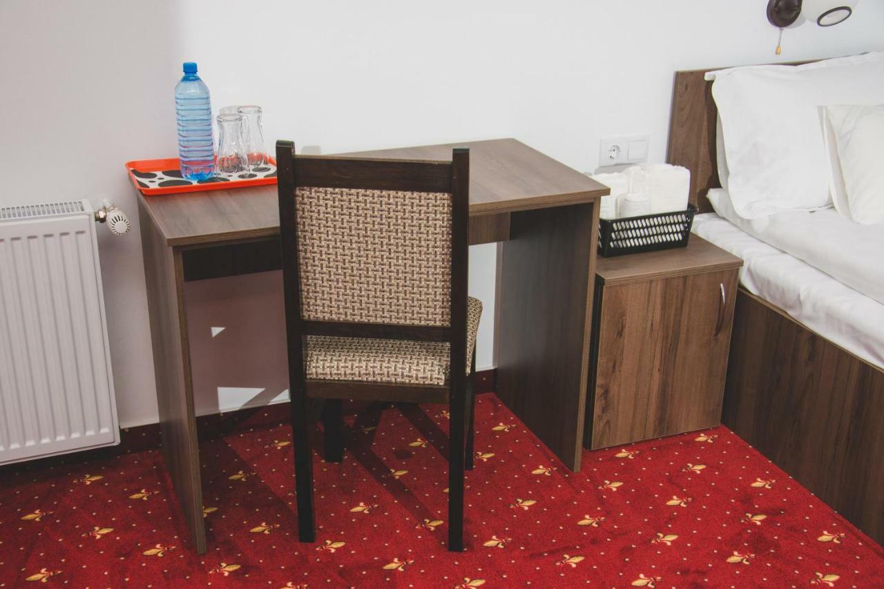 Pensiunea Iliada Sibiu Extérieur photo